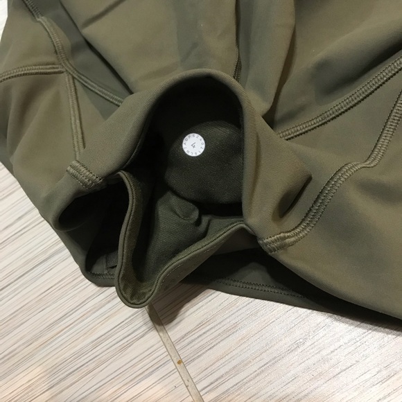 Lululemon Train Times Short (6") Sz 4 Sage *NWOT* - Picture 7 of 7